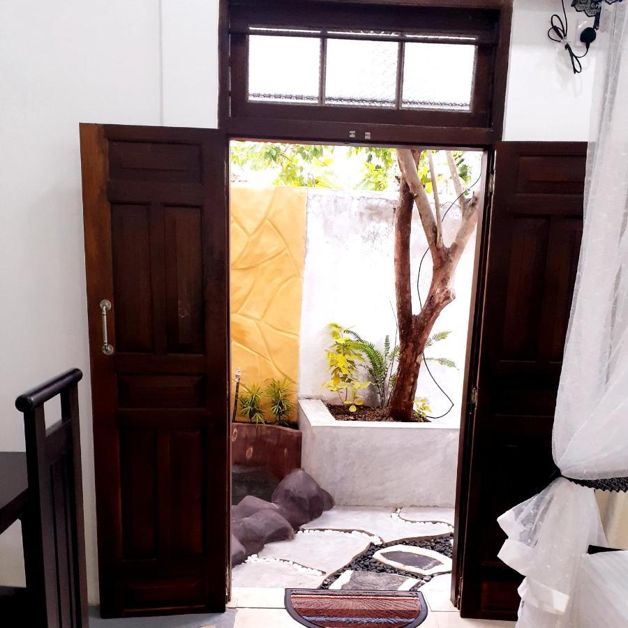 Dihini Villa Unawatuna Bagian luar foto