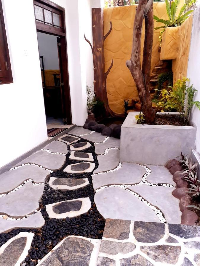 Dihini Villa Unawatuna Bagian luar foto